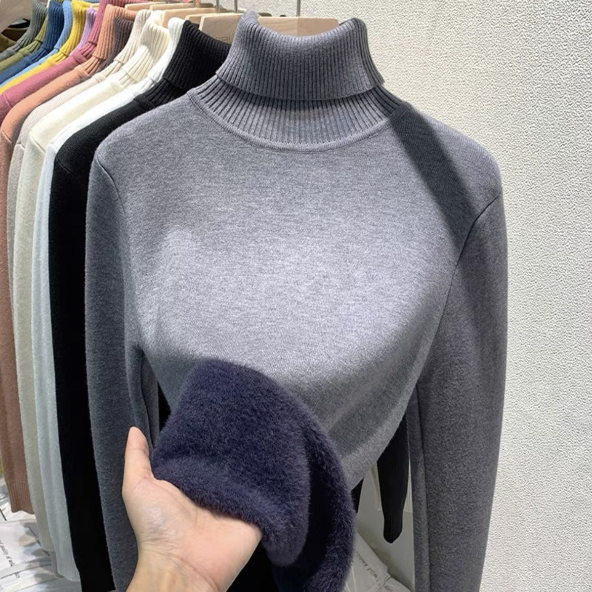 Women's Turtleneck Sweater Top With Velvet Thickened Inner Wear